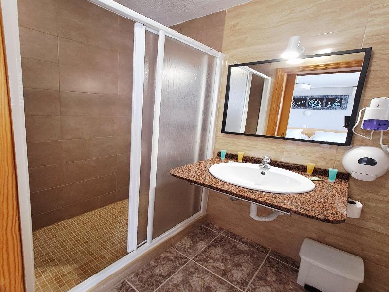Hotel Alaska image