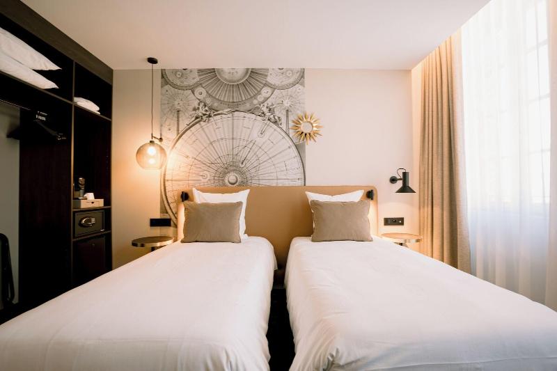 Hôtel Lapérouse des Cordeliers image