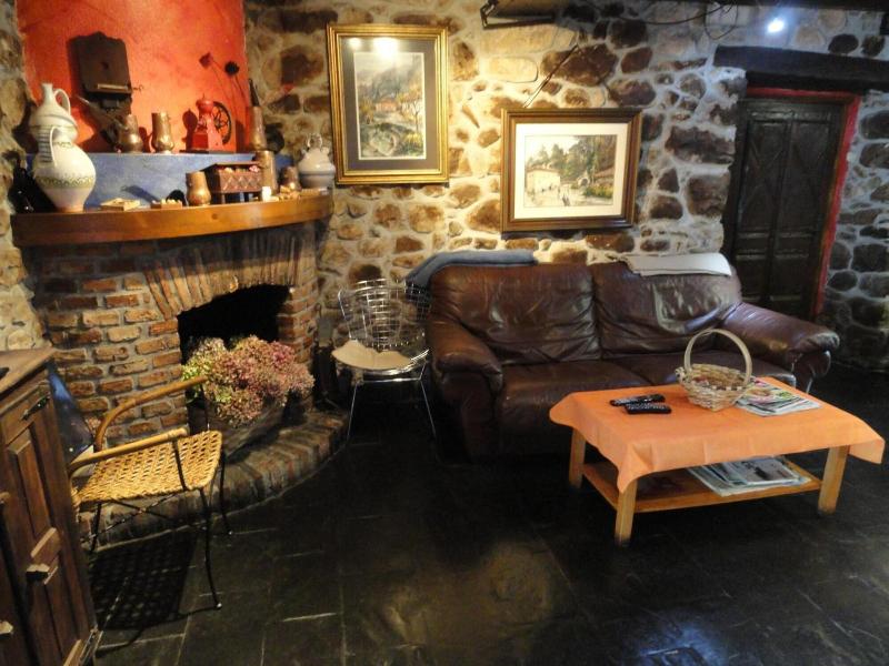 Hotel Peñalba image
