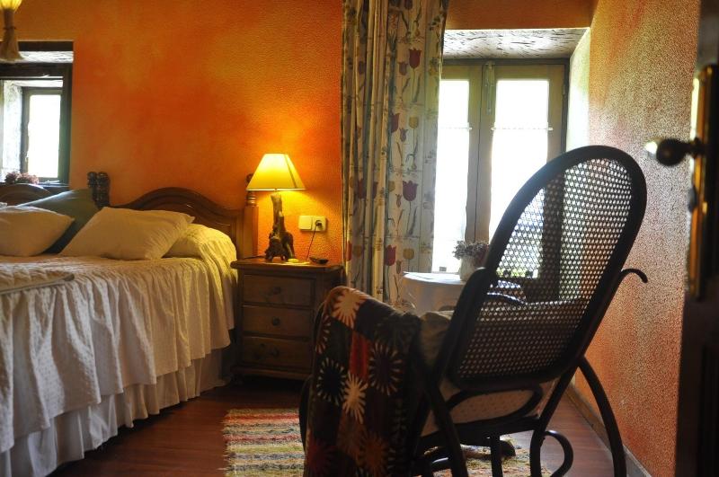 Hotel Peñalba image
