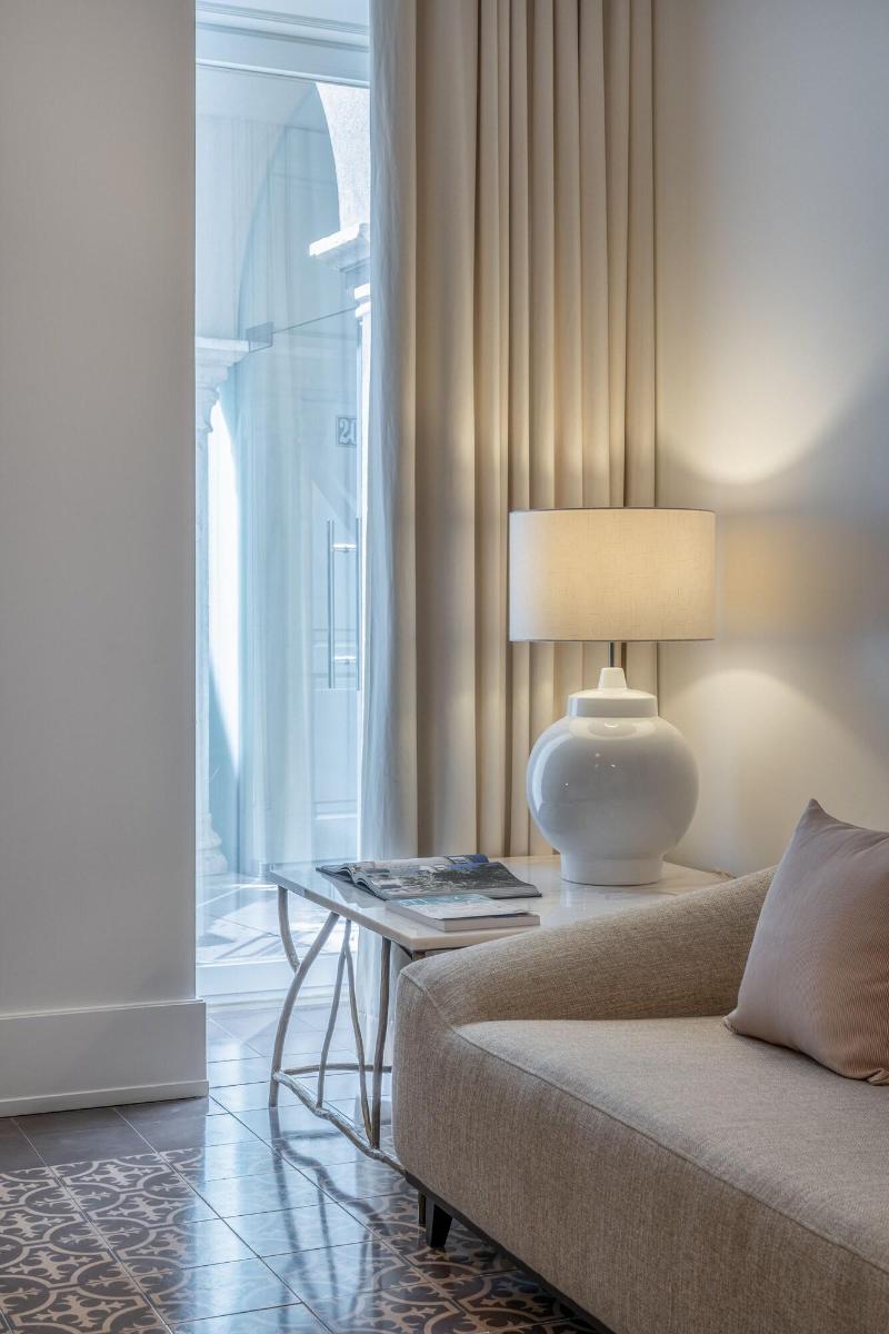 Stay in style at Santiago De Alfama - Boutique Hotel