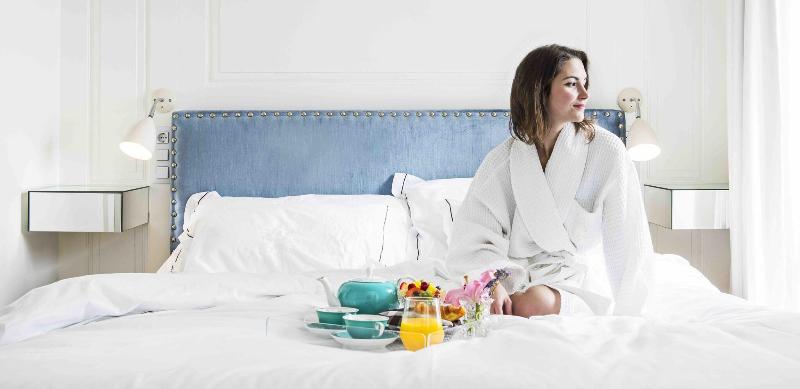 Stay in style at Santiago De Alfama - Boutique Hotel