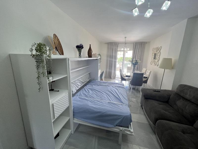 Apartamento Mi Capricho Con Vistas Al Mar Y Piscin image