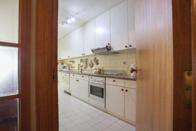 Avenida Apartment By Mp image