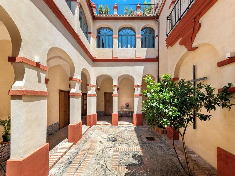 Palacio Bucarelli image