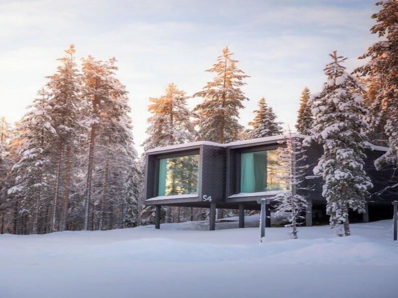 Arctic Treehouse Hotel image