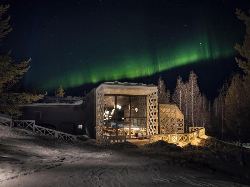 Arctic Treehouse Hotel image