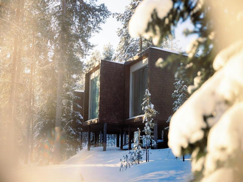 Arctic Treehouse Hotel image