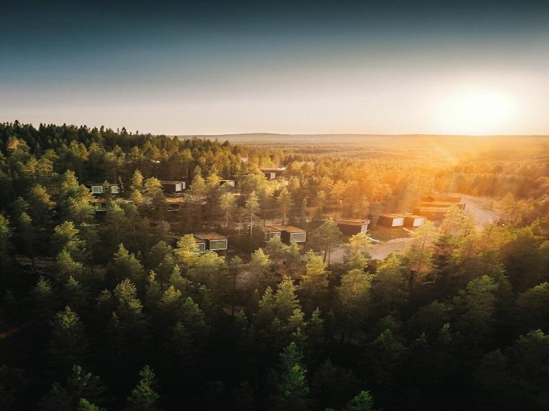 Arctic Treehouse Hotel image