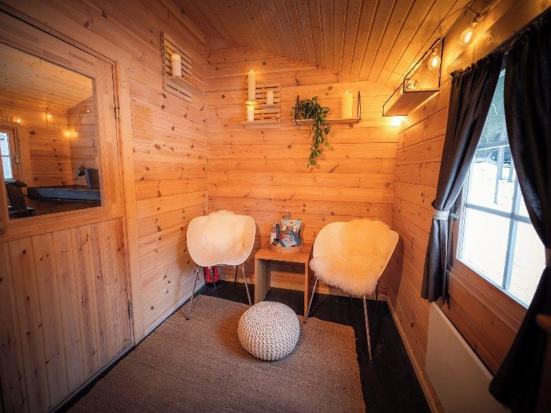 Arctic Treehouse Hotel image