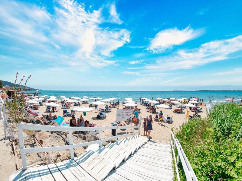 Premier Fort Beach Hotel image
