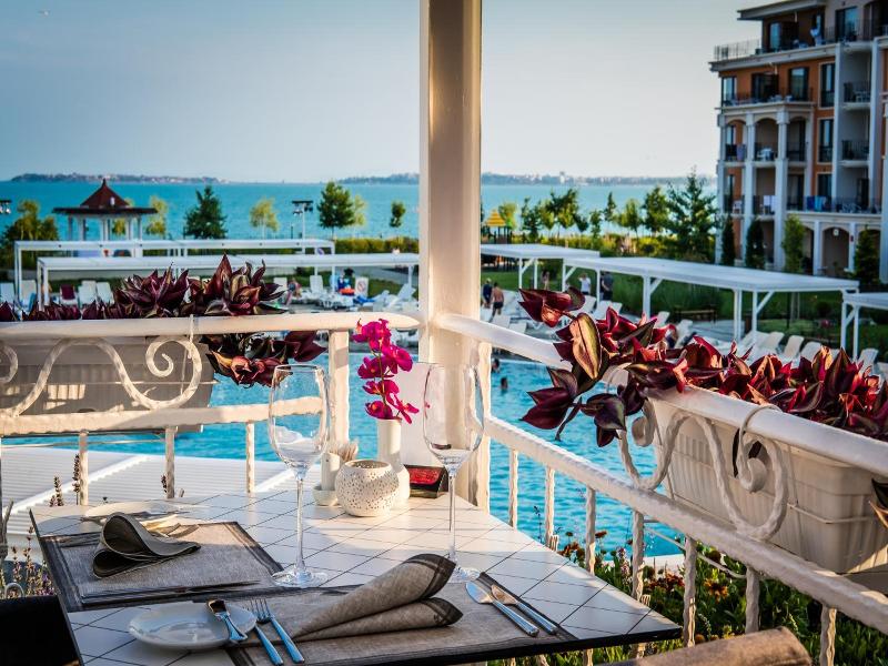 Premier Fort Beach Hotel image