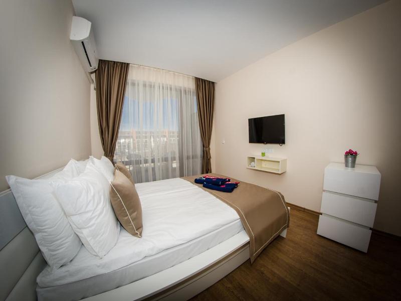 Premier Fort Beach Hotel image
