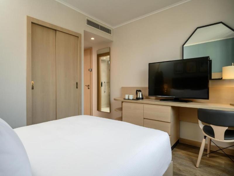 Hilton Garden Inn Budapest City Centre image