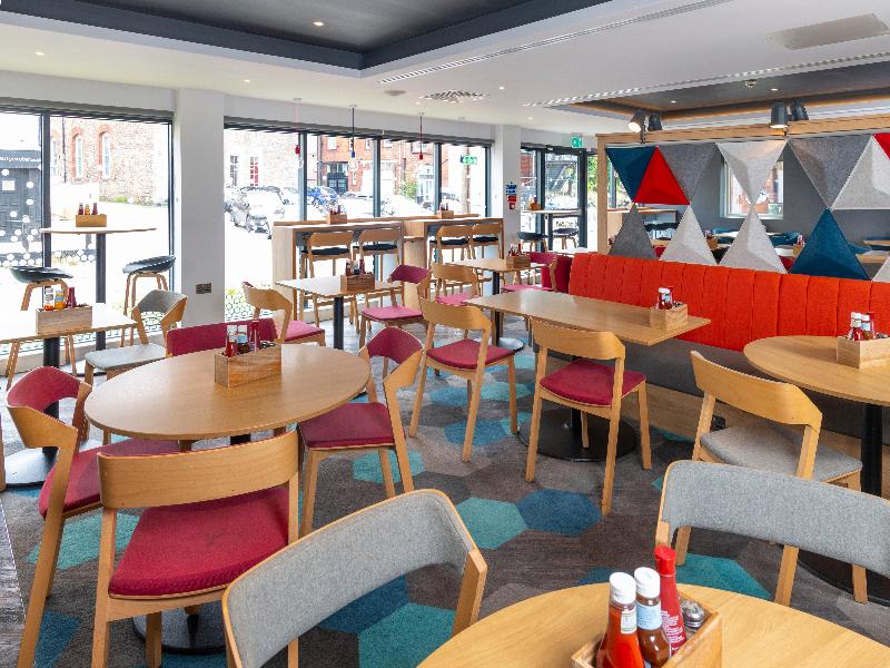 Holiday Inn Express Exeter - City Centre image