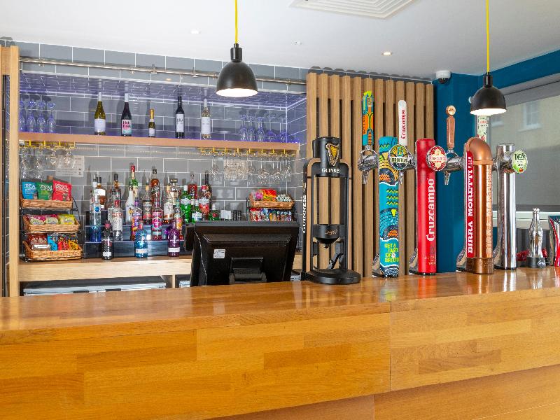 Holiday Inn Express Exeter - City Centre image