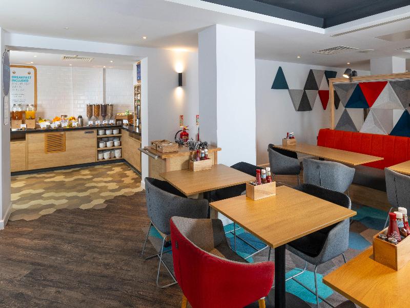 Holiday Inn Express Exeter - City Centre image