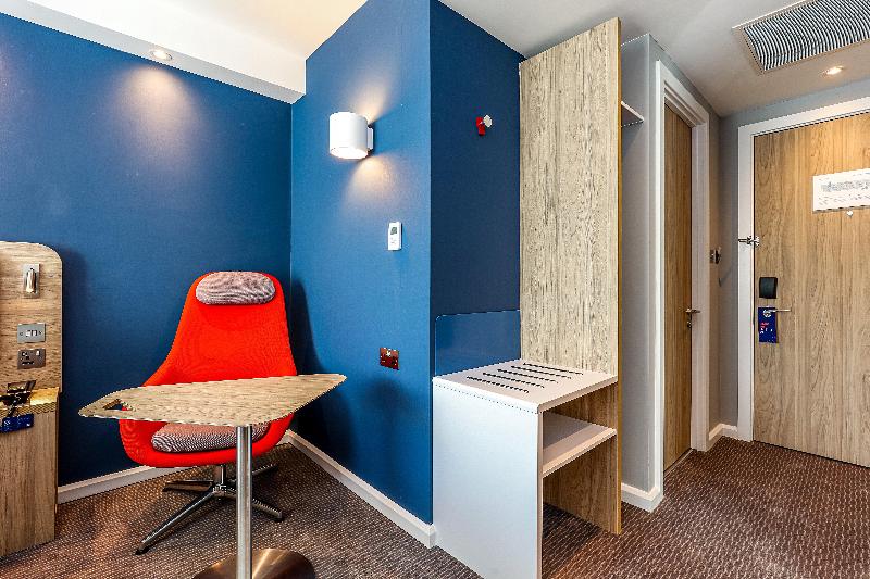 Holiday Inn Express Exeter - City Centre photo 15