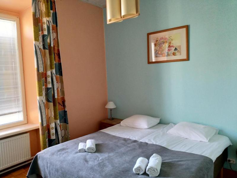 One-Bedroom Apartment (3 Adults)