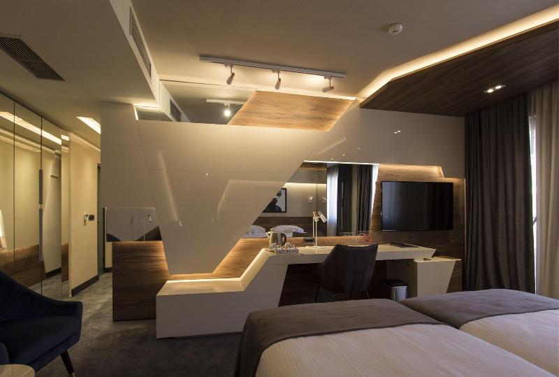 Garni Hotel Boutique 25H image