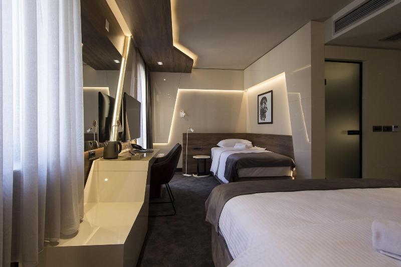 Garni Hotel Boutique 25H image