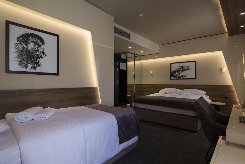 Garni Hotel Boutique 25H image
