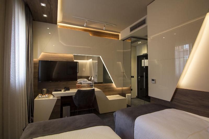 Garni Hotel Boutique 25H image