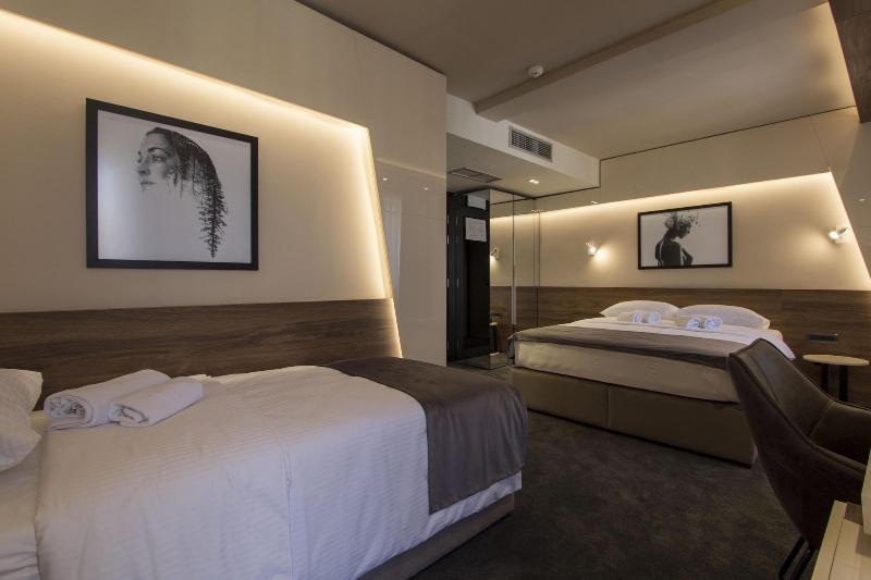 Garni Hotel Boutique 25H image