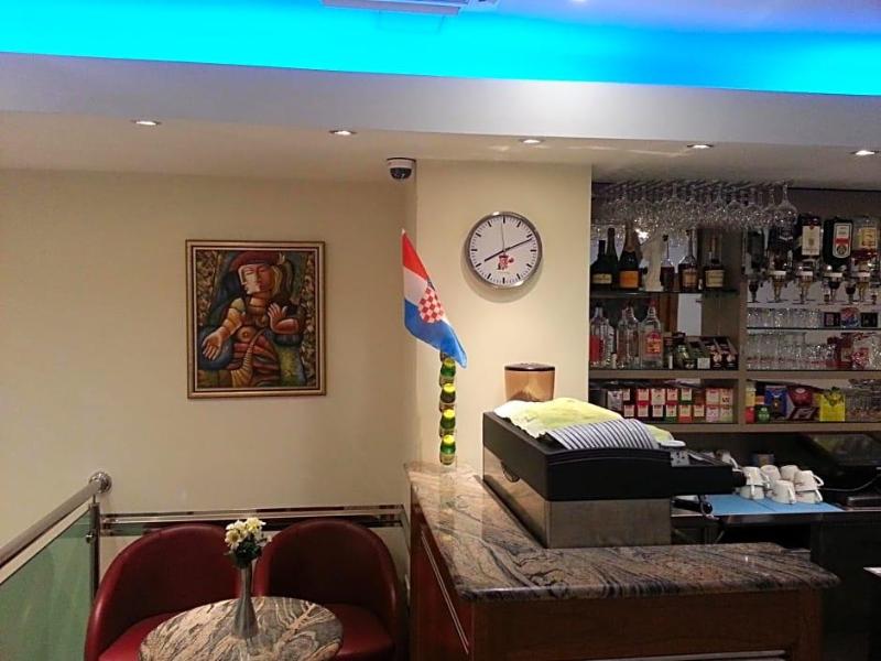 Hotel Croatia image