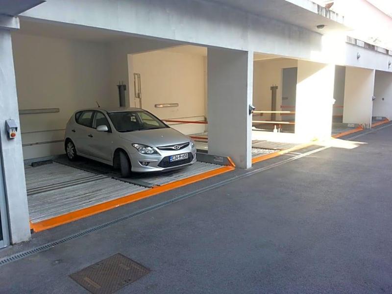 Hotel Croatia image