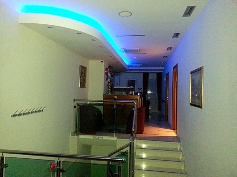 Hotel Croatia image