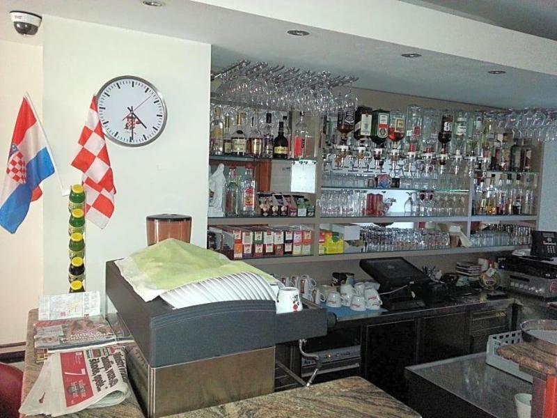 Hotel Croatia image