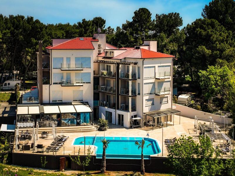 Premantura Resort image