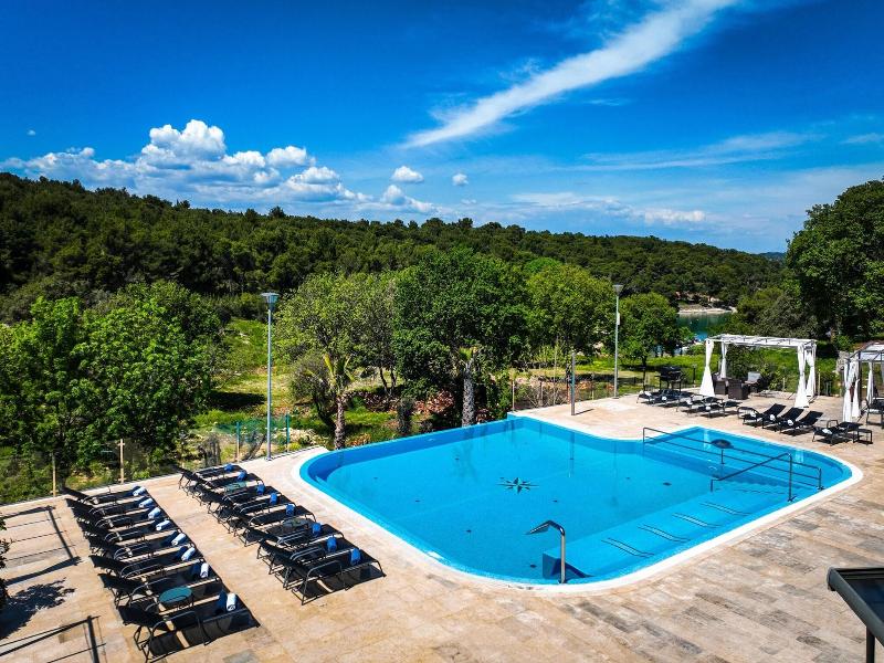 Premantura Resort image