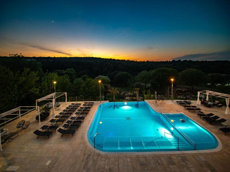 Premantura Resort image