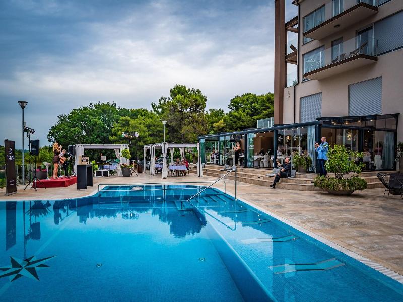 Premantura Resort image