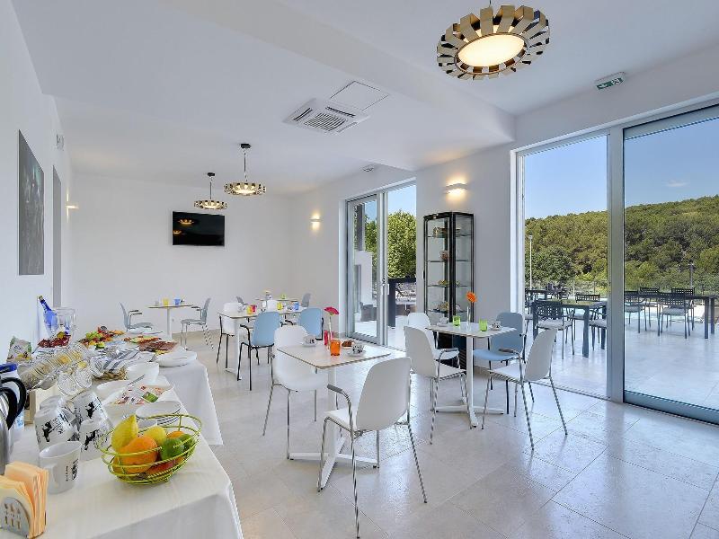 Premantura Resort image