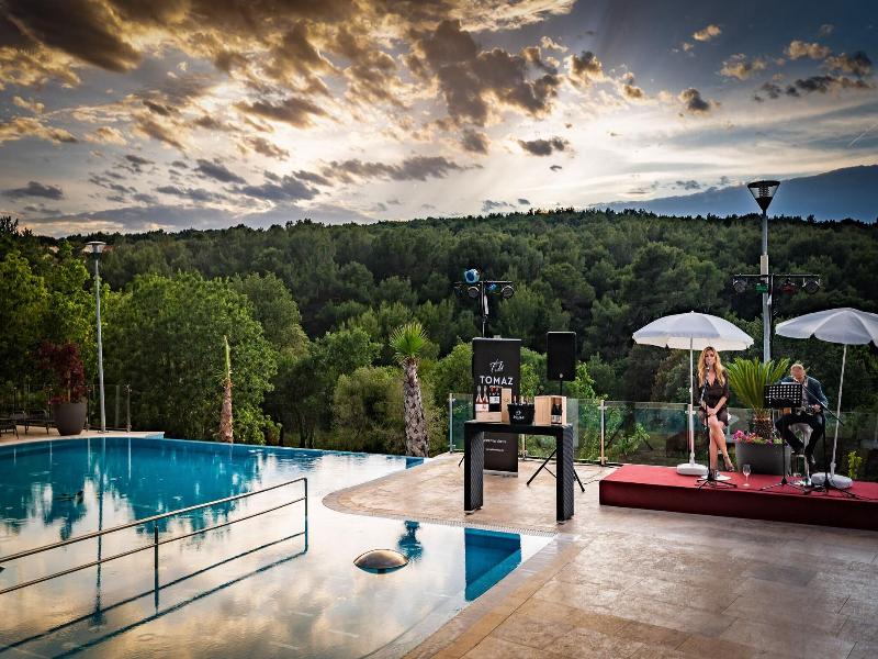 Premantura Resort image