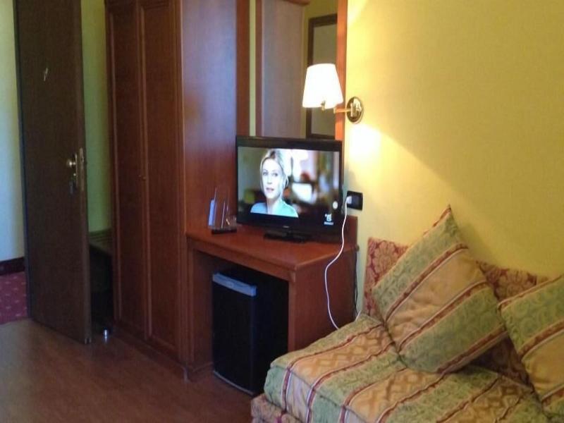 Hotel Cinzia image
