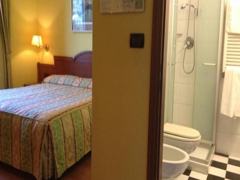 Hotel Cinzia image