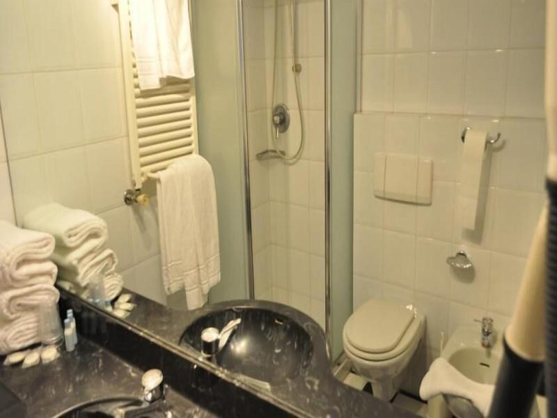 Hotel Cinzia image