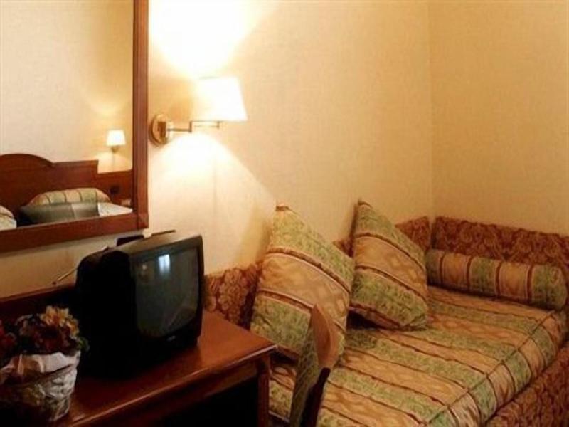 Hotel Cinzia image