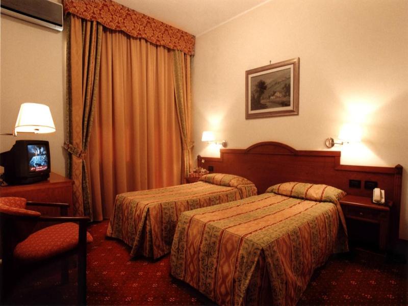 Hotel Cinzia image