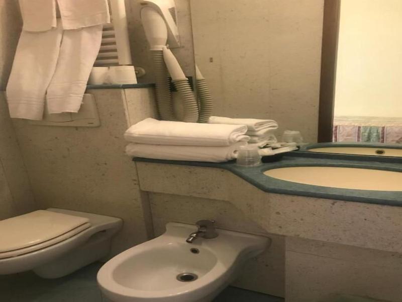 Hotel Cinzia image
