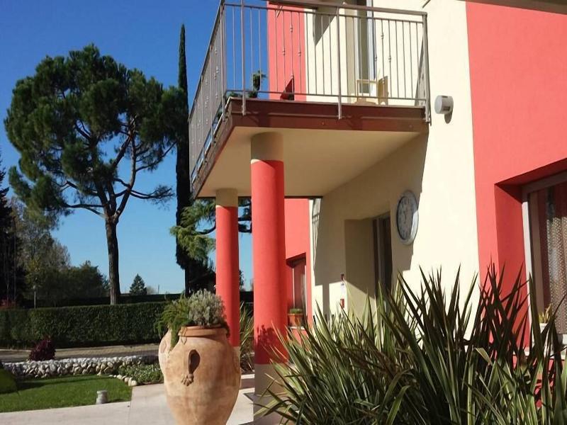 La Grotta Hotel image