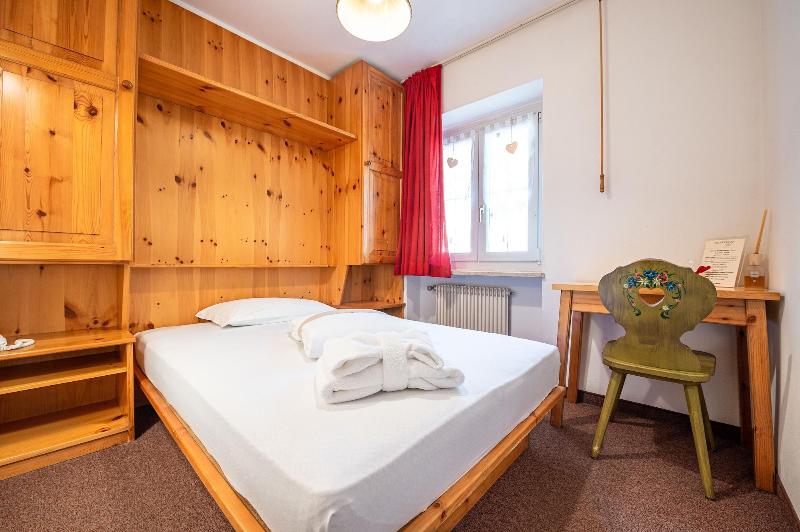 Villa Ruggero Wine Hotel image