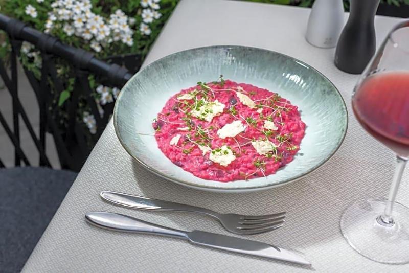 Hotel Residence Restaurant Mavie image