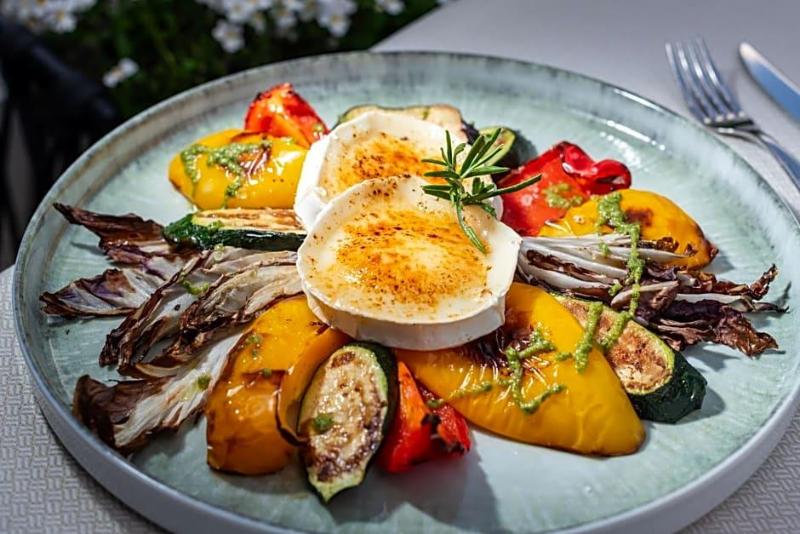 Hotel Residence Restaurant Mavie image
