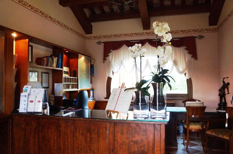La Tavernetta Al Castello image