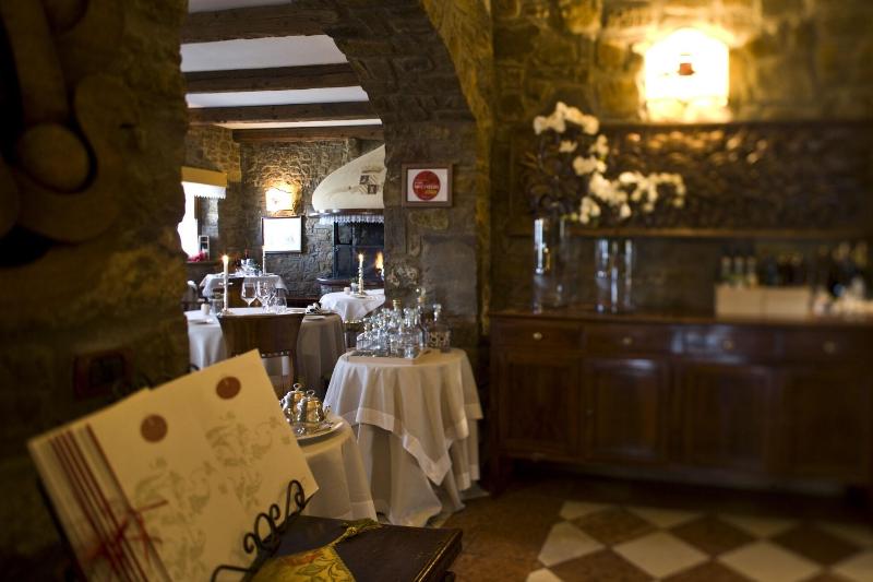 La Tavernetta Al Castello image